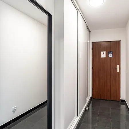 Rentplanet - Zamoyskiego Appartement *