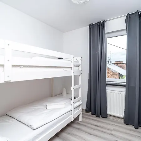 Rentplanet - Zamoyskiego Appartement Cracovie